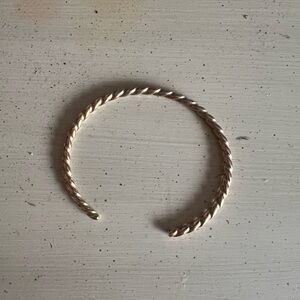 Trollbeads Gold Plated Twisted cuff braclet Sz Small